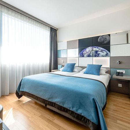 Discovery Hotel 3* Superior Crissier Exterior photo