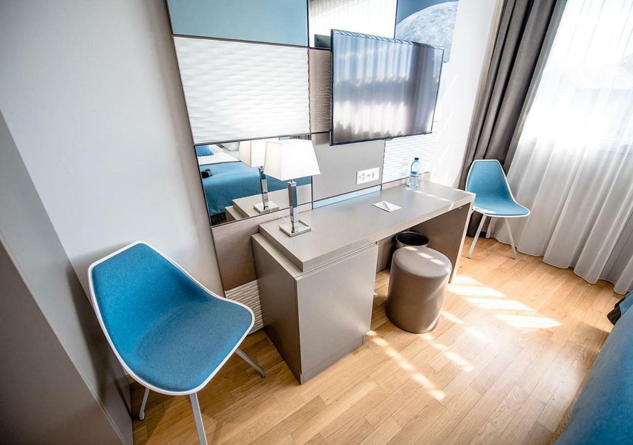 Discovery Hotel 3* Superior Crissier Exterior photo